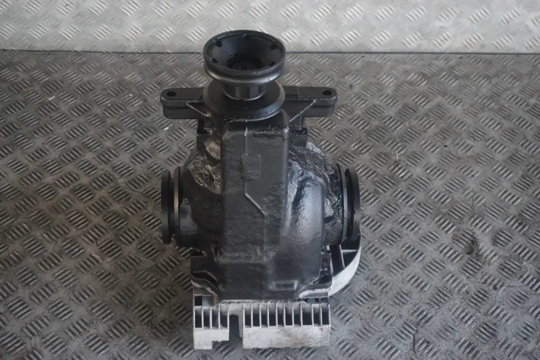 N62 Rear Differential Diff 3,38 Ratio WARRANTY to BMW 7 Series E65 745i with Part number 7502980 BMW 7 Series E65 745i N62 Rear Differential Diff 3,38 Ratio WARRANTY - SKU 7502980 - Part number 7502980
