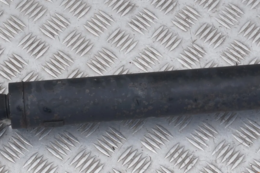 Reihe E53 Automatik Getriebe Gelenkwelle hinten L=1277MM 3.0i 4.4i für BMW X5 mit Teilenummer 7503101 BMW X5 Reihe E53 Automatik Getriebe Gelenkwelle hinten L=1277MM 3.0i 4.4i - SKU 7503101 - Teilenummer 7503101