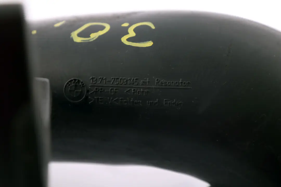 M54 Kanał Wlot Rura Powietrza do BMW E53 X5 3.0i o numerze 7503145 BMW E53 X5 3.0i M54 Kanał Wlot Rura Powietrza - SKU 7503145 - Numer Części 7503145