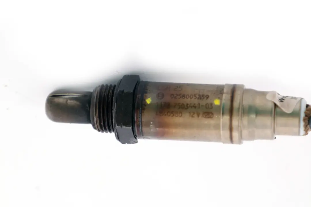 Sonda Lambda Reguladora Gasolina L=570MM para BMW 5 E46 E60 E61 E65 con número de pieza 7503441 BMW 5 E46 E60 E61 E65 Sonda Lambda Reguladora Gasolina L=570MM - SKU 7503441 - Número de pieza 7503441