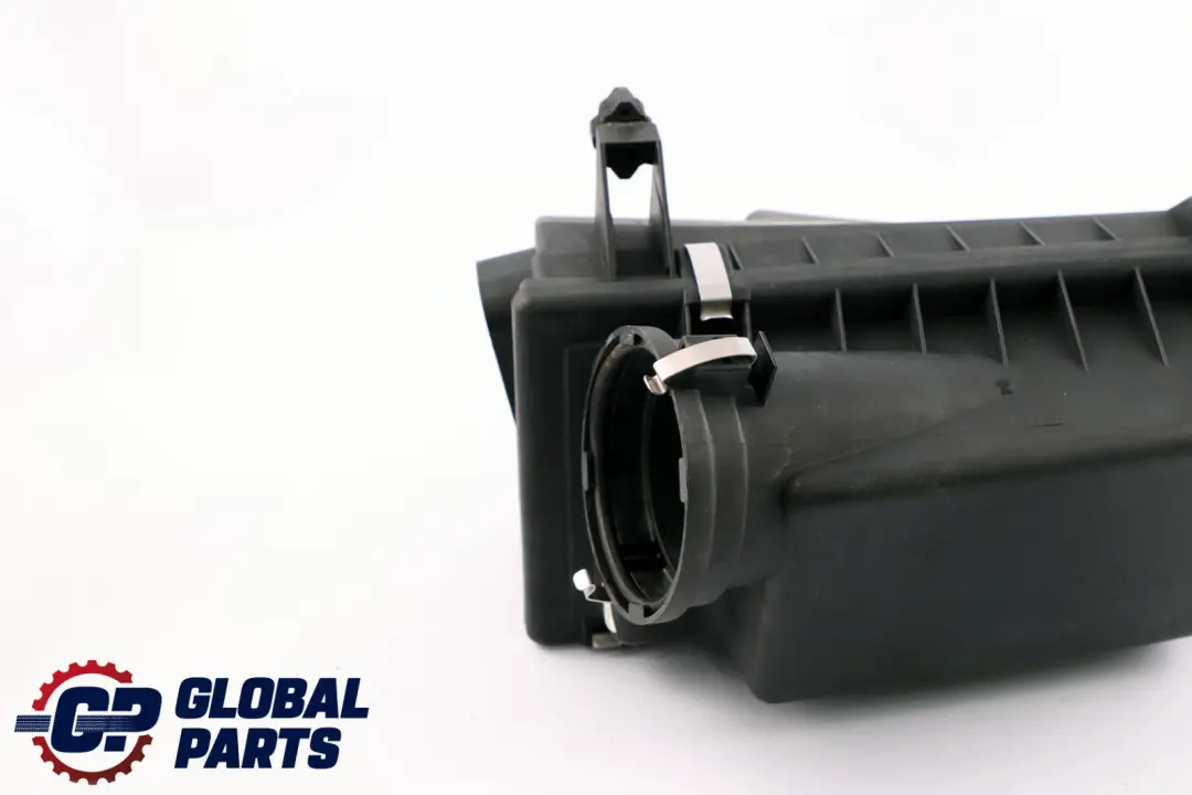 Silenziatore di Aspirazione 3.0i 1371 per BMW X5 E53 con numero di parte 13717503559 BMW X5 E53 Silenziatore di Aspirazione 3.0i 1371 - SKU 7503559 - Numero di parte 13717503559
