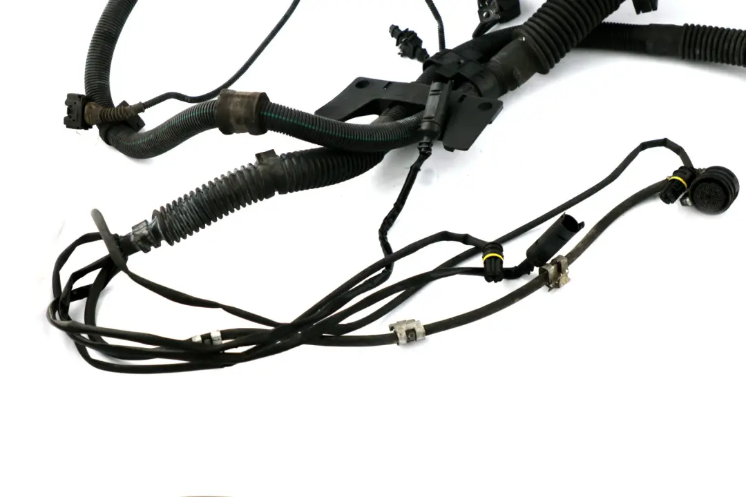 M54 Engine Wiring Loom Harness Module 7503617 to BMW X5 Series E53 3.0i with Part number 7503611 BMW X5 Series E53 3.0i M54 Engine Wiring Loom Harness Module 7503617 - SKU 7503611 - Part number 7503611