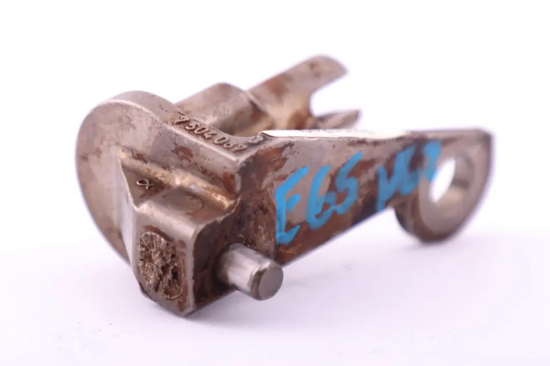 N62 Valve Train Spring Support to BMW 7 Series E65 E66 735i 745i Petrol with Part number 7504087 BMW 7 Series E65 E66 735i 745i Petrol N62 Valve Train Spring Support - SKU 7504087 - Part number 7504087