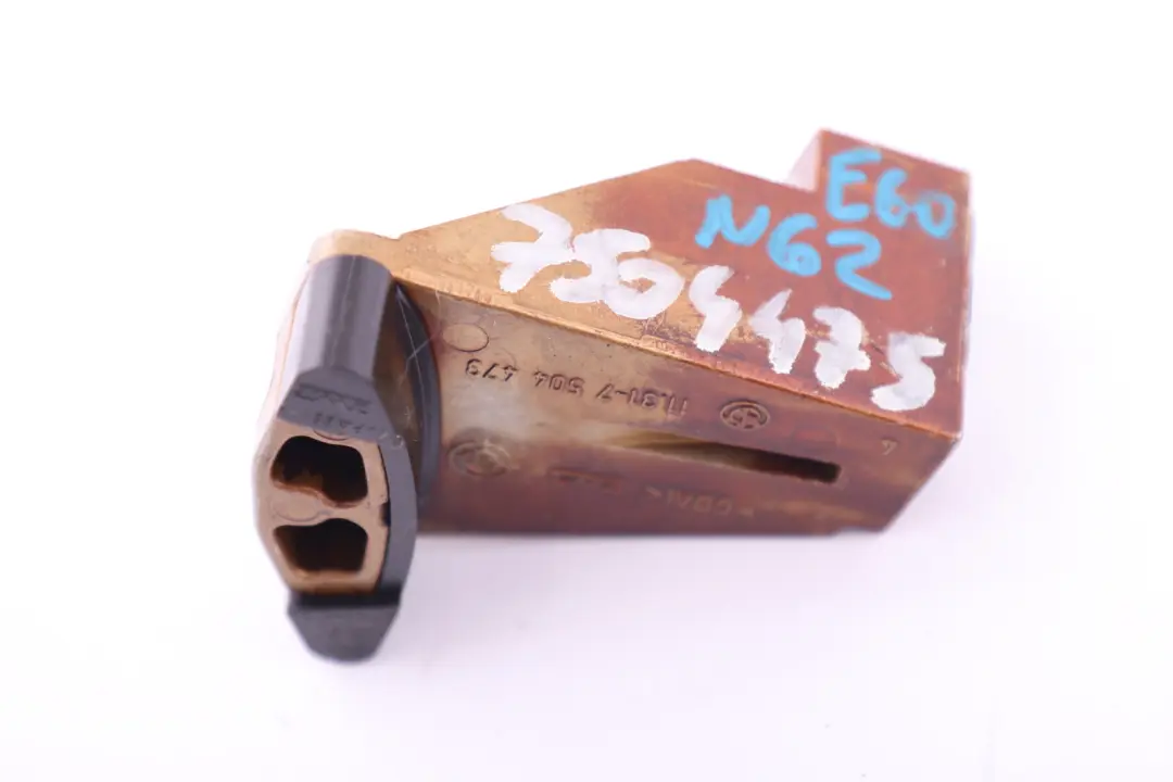 Timing Chain Guide Rail Bracket to BMW 5 6 7 X5 Series E60 E61 E63 E65 E53 with Part number 7504473 BMW 5 6 7 X5 Series E60 E61 E63 E65 E53 Timing Chain Guide Rail Bracket - SKU 7504473 - Part number 7504473