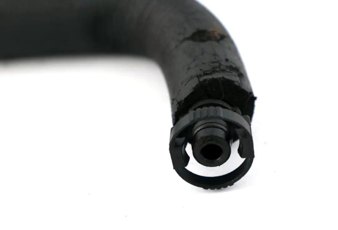 Tubo De Retorno Manguera Motor para BMW 7 X3 E46 E53 E60 E65 E83 con número de pieza 7504536 BMW 7 X3 E46 E53 E60 E65 E83 Tubo De Retorno Manguera Motor - SKU 7504536 - Número de pieza 7504536