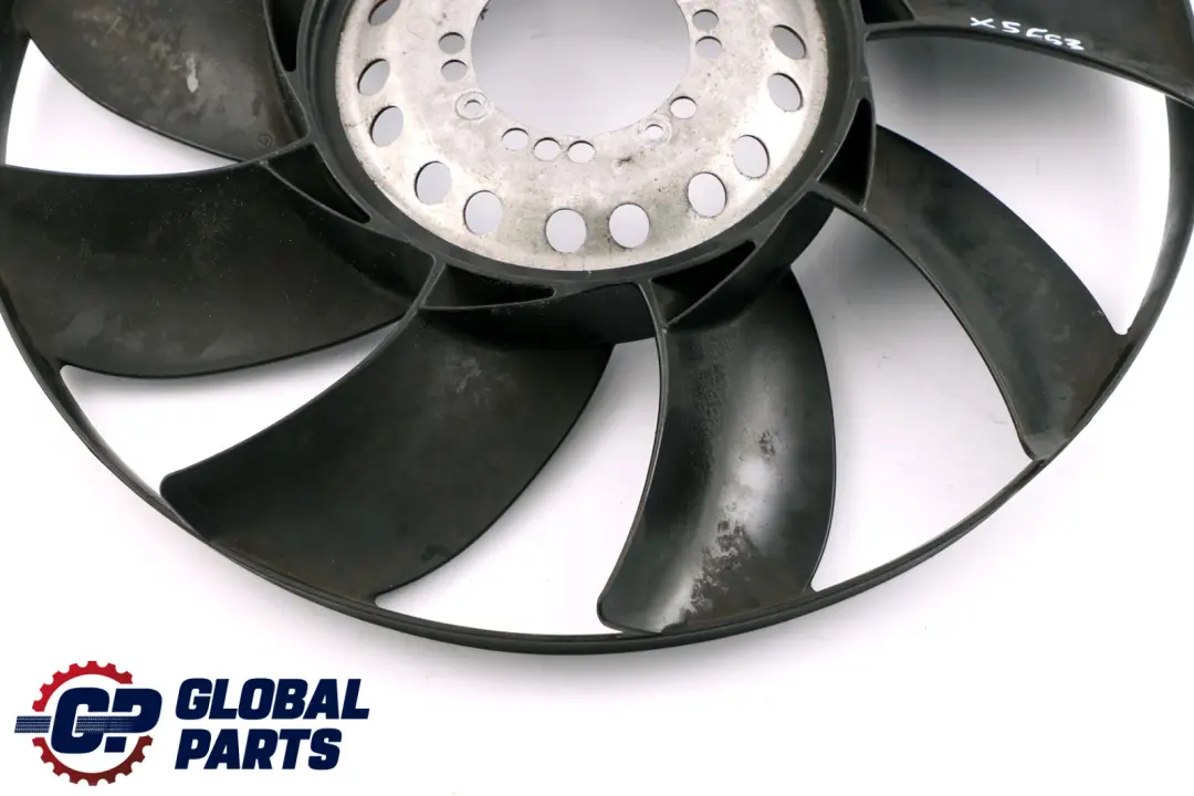 Radiator Fan Ventilator to BMW 7 X5 Series E53 E65 E66 E67 with Part number 7504732 BMW 7 X5 Series E53 E65 E66 E67 Radiator Fan Ventilator - SKU 7504732 - Part number 7504732