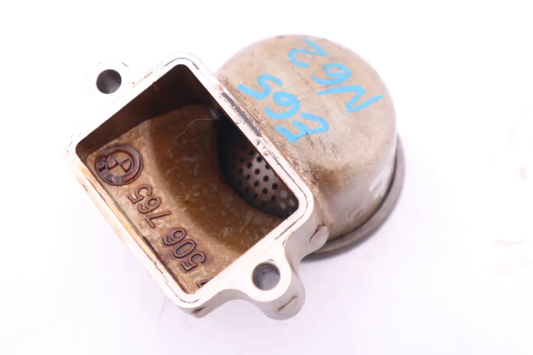 N62 E65 Lubrication System Oil Pump Suction Pipe to BMW 7 Series Petrol with Part number 7506765 BMW 7 Series Petrol N62 E65 Lubrication System Oil Pump Suction Pipe - SKU 7506765 - Part number 7506765