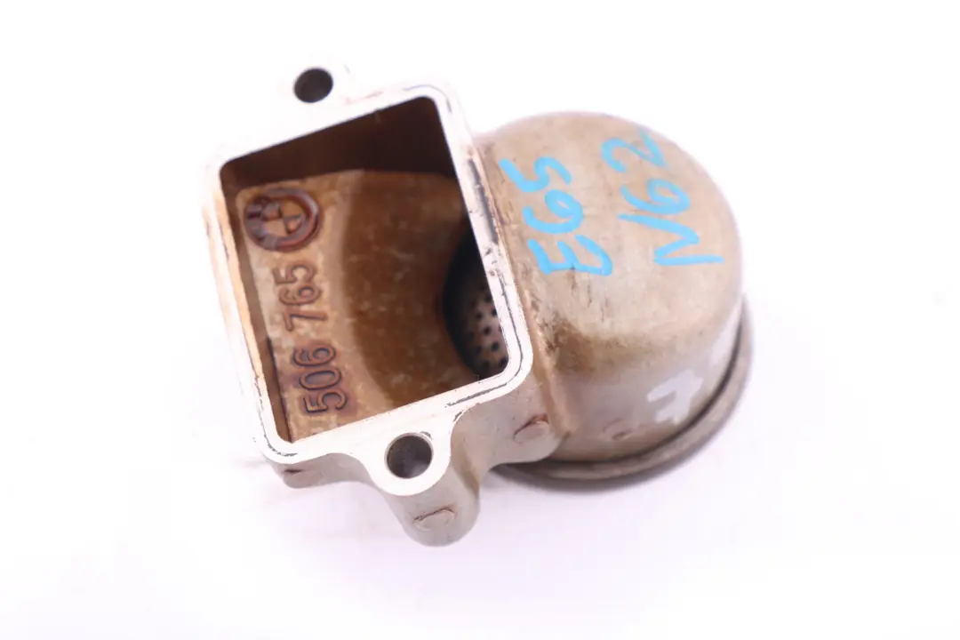 N62 E65 Lubrication System Oil Pump Suction Pipe to BMW 7 Series Petrol with Part number 7506765 BMW 7 Series Petrol N62 E65 Lubrication System Oil Pump Suction Pipe - SKU 7506765 - Part number 7506765