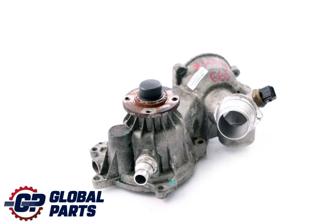 Benzina N62 Pompa Acqua Refrigerante Meccanica per BMW E65 735i 745i con numero di parte 7507849 BMW E65 735i 745i Benzina N62 Pompa Acqua Refrigerante Meccanica - SKU 7507849 - Numero di parte 7507849