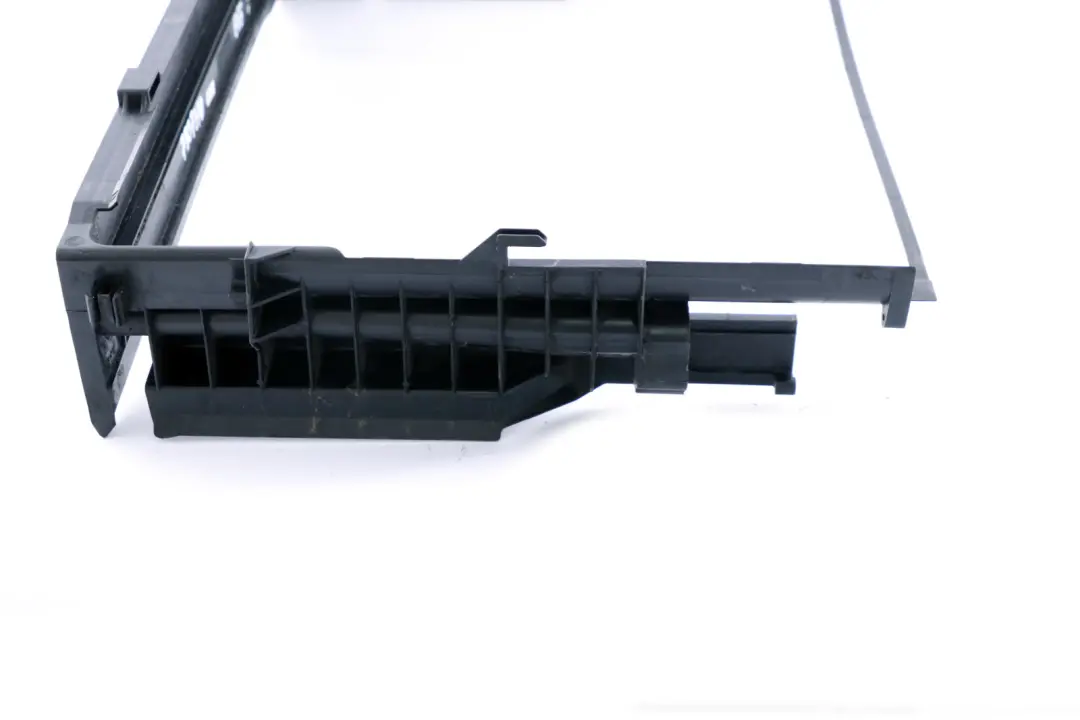 BMW E65 E66 E67 Podstawa obudowa rama chłodnicy - SKU 7507970 - Numer Części 7507970