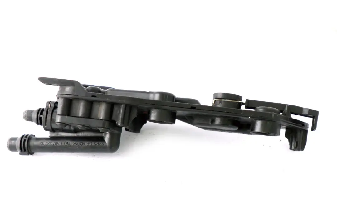 BMW E60 E61 Termostato Radiador Radiador Aceite Placa Montaje Gasolina - SKU 7507973 - Número de pieza 7507973