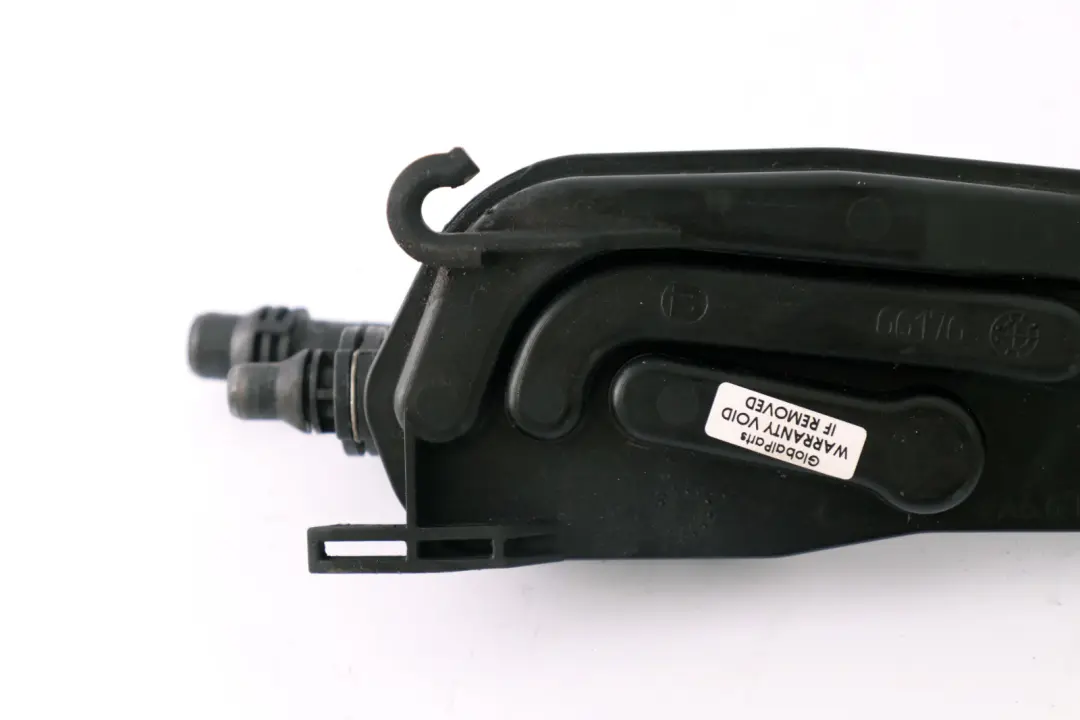 BMW E60 E61 Termostato Radiador Radiador Aceite Placa Montaje Gasolina - SKU 7507973 - Número de pieza 7507973