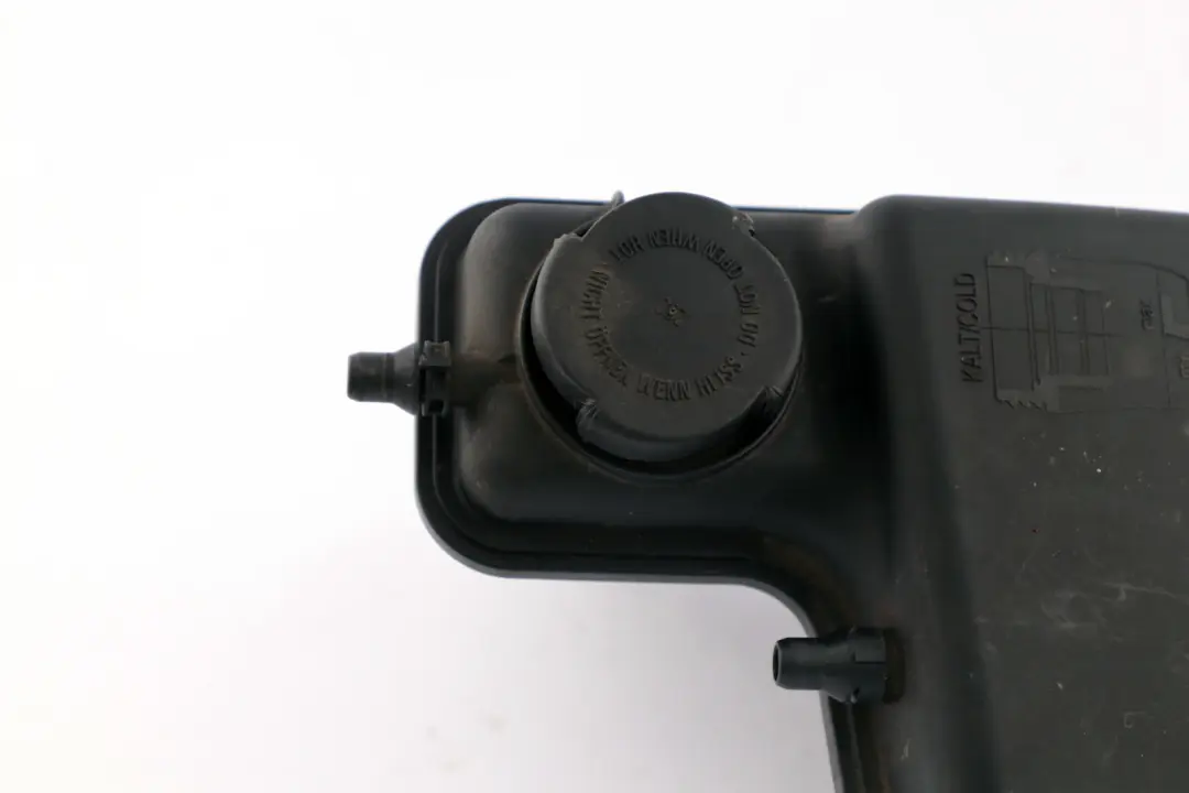 Kühlmittelausgleichbehälter für BMW 7 er E65 E66 mit Teilenummer 7647713 BMW 7 er E65 E66 Kühlmittelausgleichbehälter - SKU 7508008 - Teilenummer 7647713