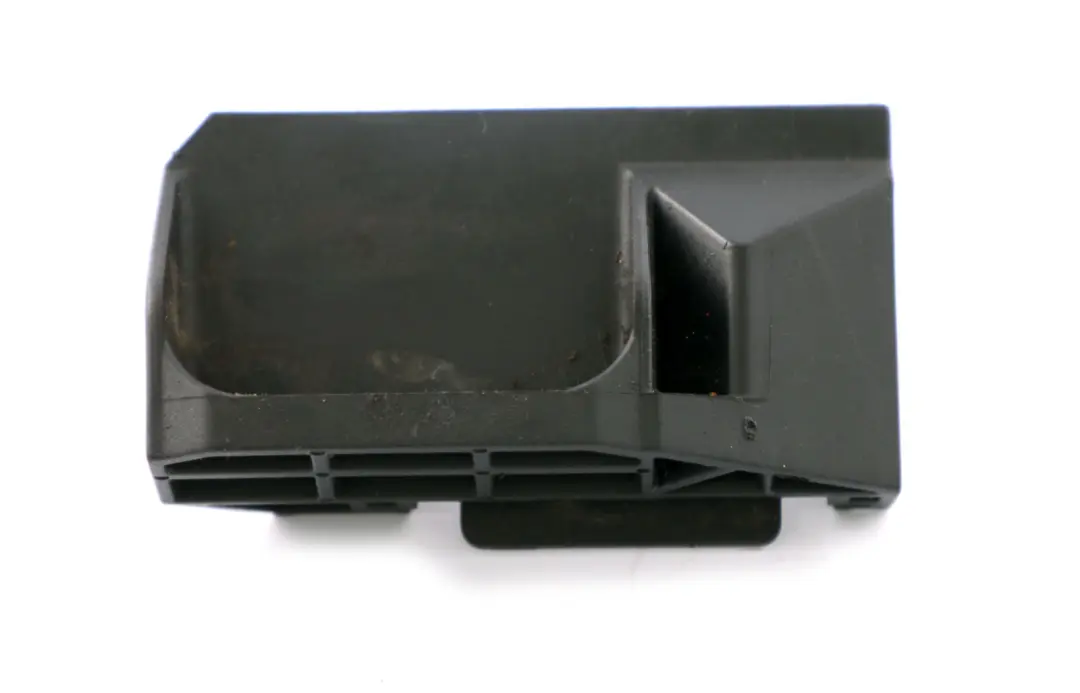 BMW E65 E66 E67 Cooler Radiator Lower Bracket Mount Holder - SKU 7508016 - Part number 7508016