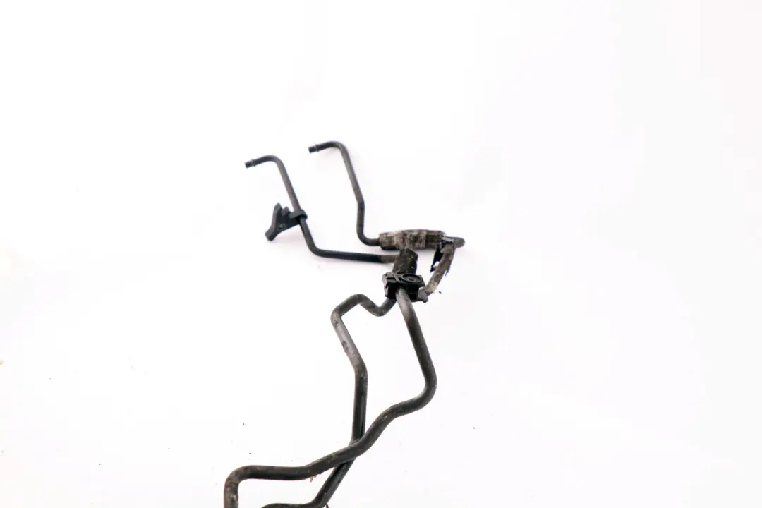 Oil Cooling Pipe Inlet And Outlet Hose Petrol to BMW 7 Series E65 E66 with Part number 7508028 7508029 BMW 7 Series E65 E66 Oil Cooling Pipe Inlet And Outlet Hose Petrol - SKU 7508028 - Part number 7508028 7508029