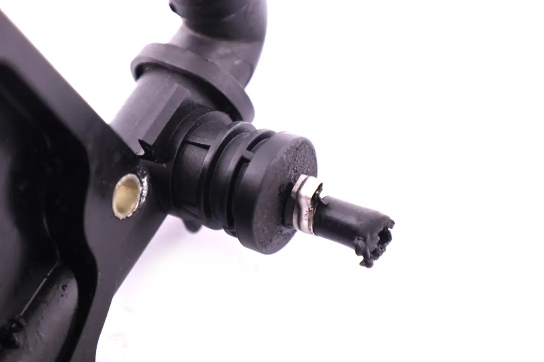 BMW X Serie E90 E90N E92 E93 Admission Essence 7560918 13717560918 - SKU 7508541 - Numéro de pièce 7508541