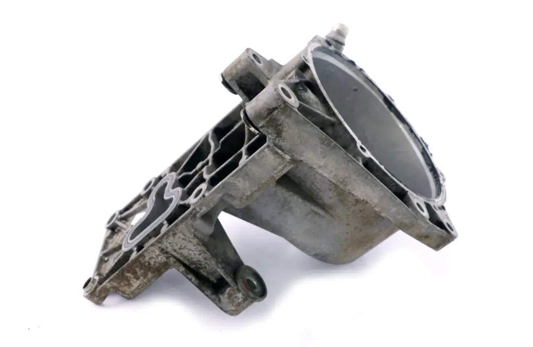 BMW 7 Series E65 E66 735i 745i Petrol N62 Alternator Housing - SKU 7508607 - Part number 7508607