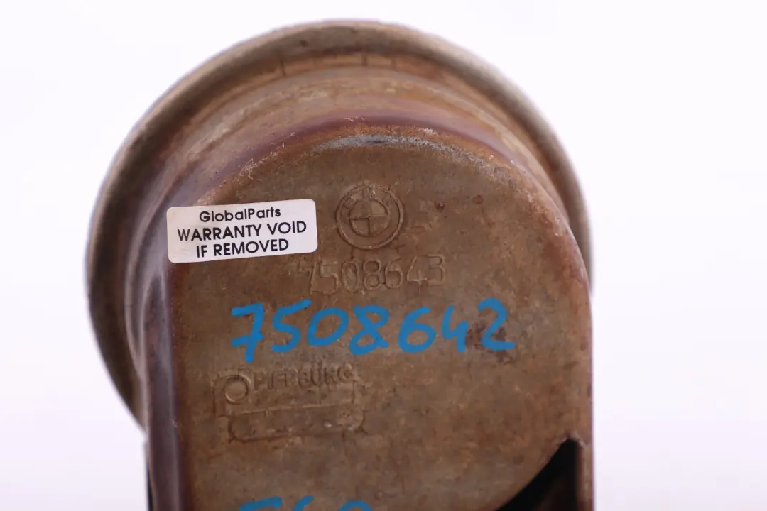 N62 Oil Filter Housing 7508643 to BMW 5 6 7 Series E60 E61 E63 E64 E65 Petrol with Part number 7508642 BMW 5 6 7 Series E60 E61 E63 E64 E65 Petrol N62 Oil Filter Housing 7508643 - SKU 7508642 - Part number 7508642