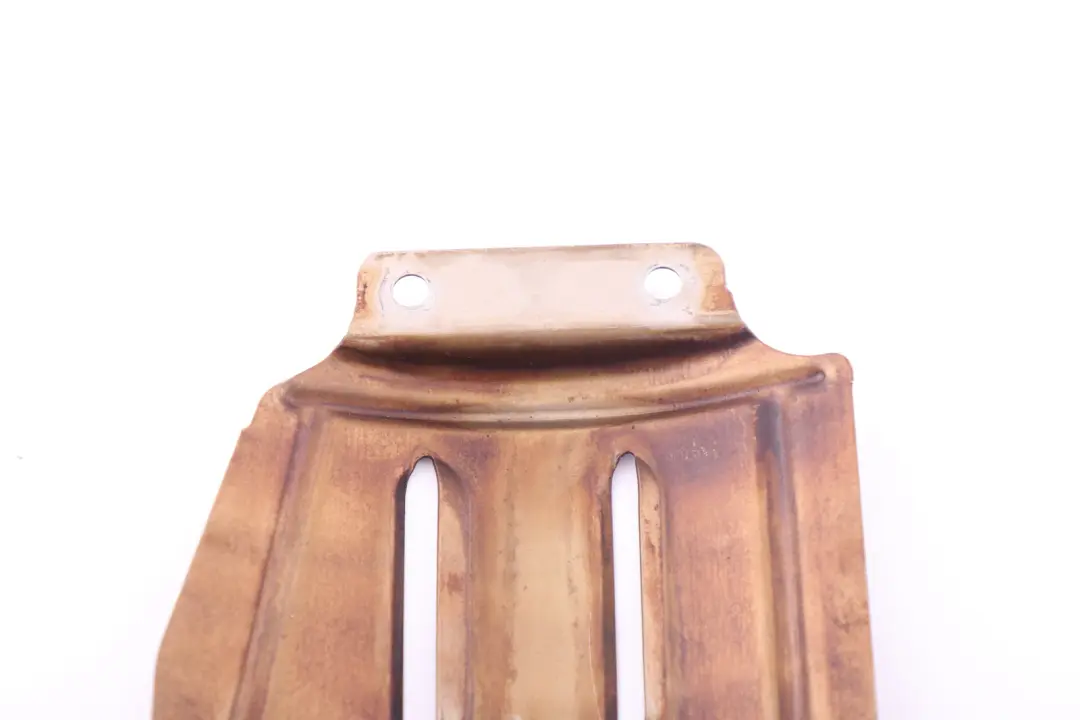 Oil Deflector Engine N62 Petrol to BMW 5 6 7 Series E60 E61 E63 E65 with Part number 7537887 BMW 5 6 7 Series E60 E61 E63 E65 Oil Deflector Engine N62 Petrol - SKU 7508662 - Part number 7537887