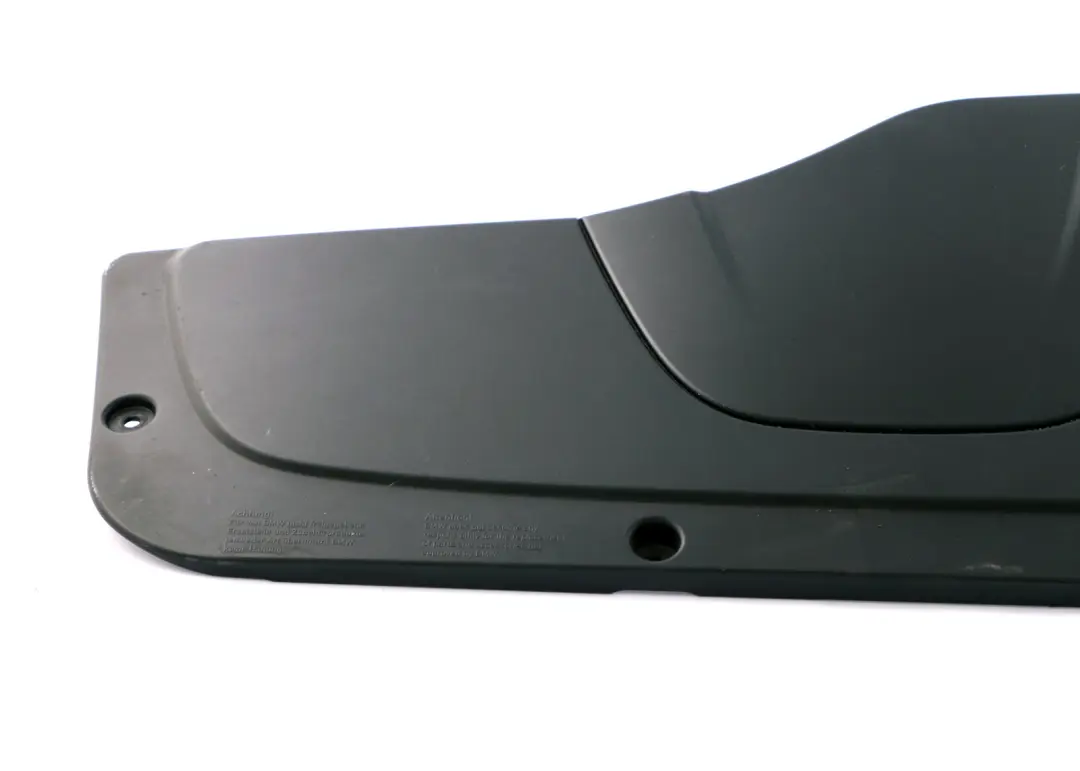Cubre Radiador Panel para BMW E65 E66 E67 con número de pieza 7510908 BMW E65 E66 E67 Cubre Radiador Panel - SKU 7510908 - Número de pieza 7510908
