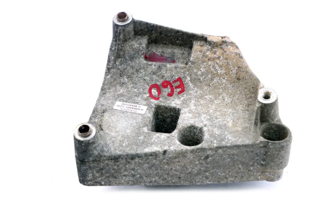 Soporte Compresor Climatización para BMW E46 E60 X5 E53 X3 E83 con número de pieza 7512556 BMW E46 E60 X5 E53 X3 E83 Soporte Compresor Climatización - SKU 7512556 - Número de pieza 7512556