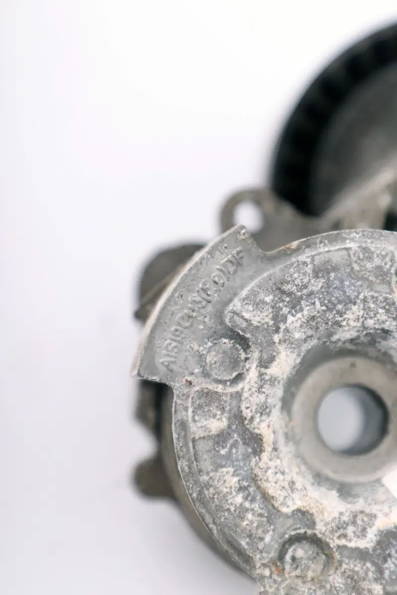 Spannrolle mit Spanneinrichtung für BMW 1 3 5 X3 X5 er E39 E46 E53 E60 E65 mit Teilenummer 7512758 BMW 1 3 5 X3 X5 er E39 E46 E53 E60 E65 Spannrolle mit Spanneinrichtung - SKU 7512758 - Teilenummer 7512758