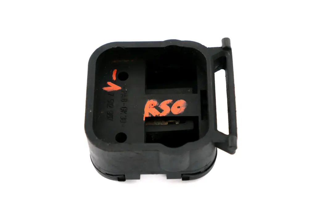 Base B Punto Terminal Compartimento Motor para Mini Cooper R50 R52 R53 con número de pieza 7512967 Mini Cooper R50 R52 R53 Base B Punto Terminal Compartimento Motor - SKU 7512967-1 - Número de pieza 7512967