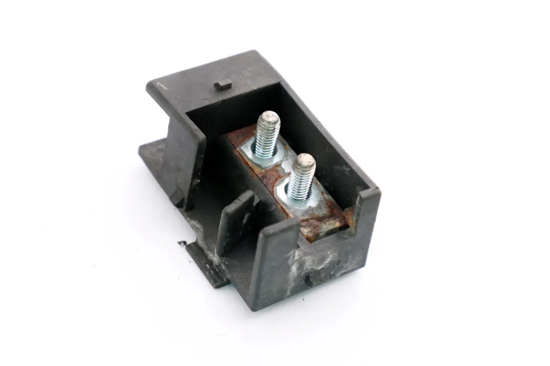 Base B+ Klemmstelle Scompartimento Motore per BMW Z4 E34 E85 con numero di parte 7514342 BMW Z4 E34 E85 Base B+ Klemmstelle Scompartimento Motore - SKU 7514342-1 - Numero di parte 7514342