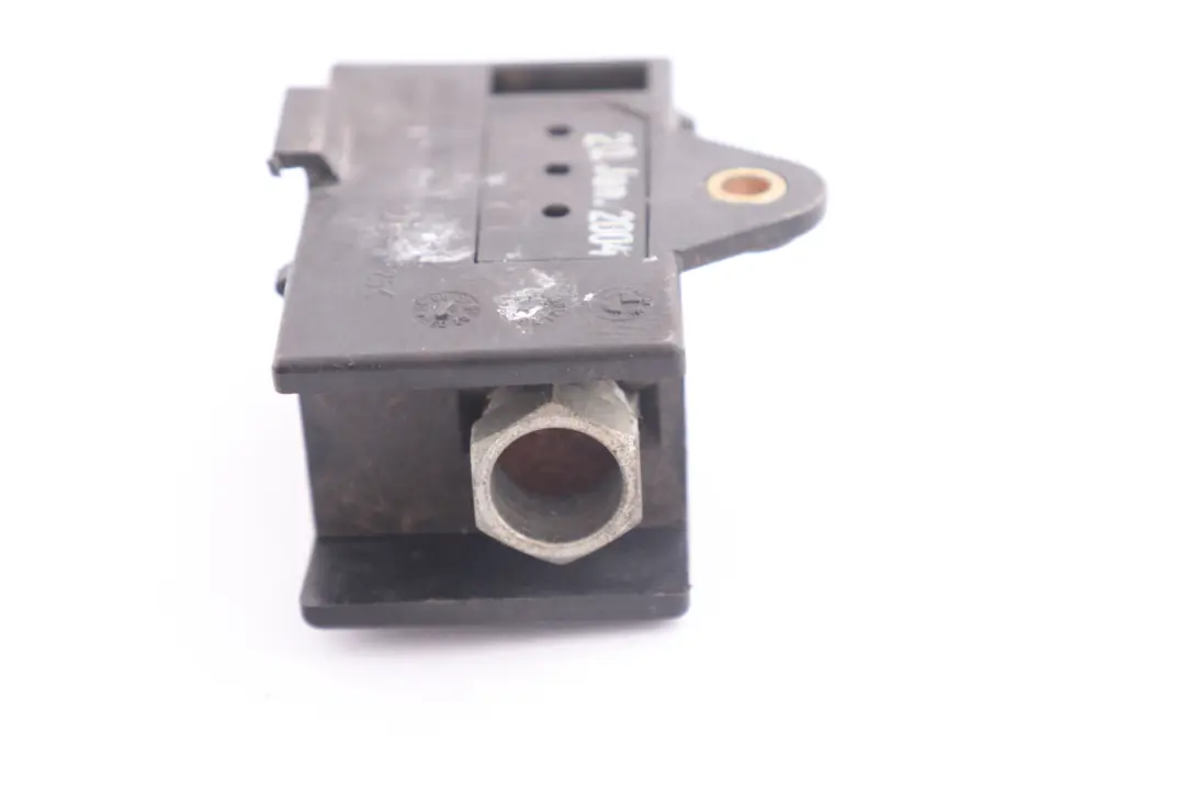 Podstawa Klemy Plus Plusowej do BMW E34 Z4 E85 o numerze 7514342 BMW E34 Z4 E85 Podstawa Klemy Plus Plusowej - SKU 7514342 - Numer Części 7514342