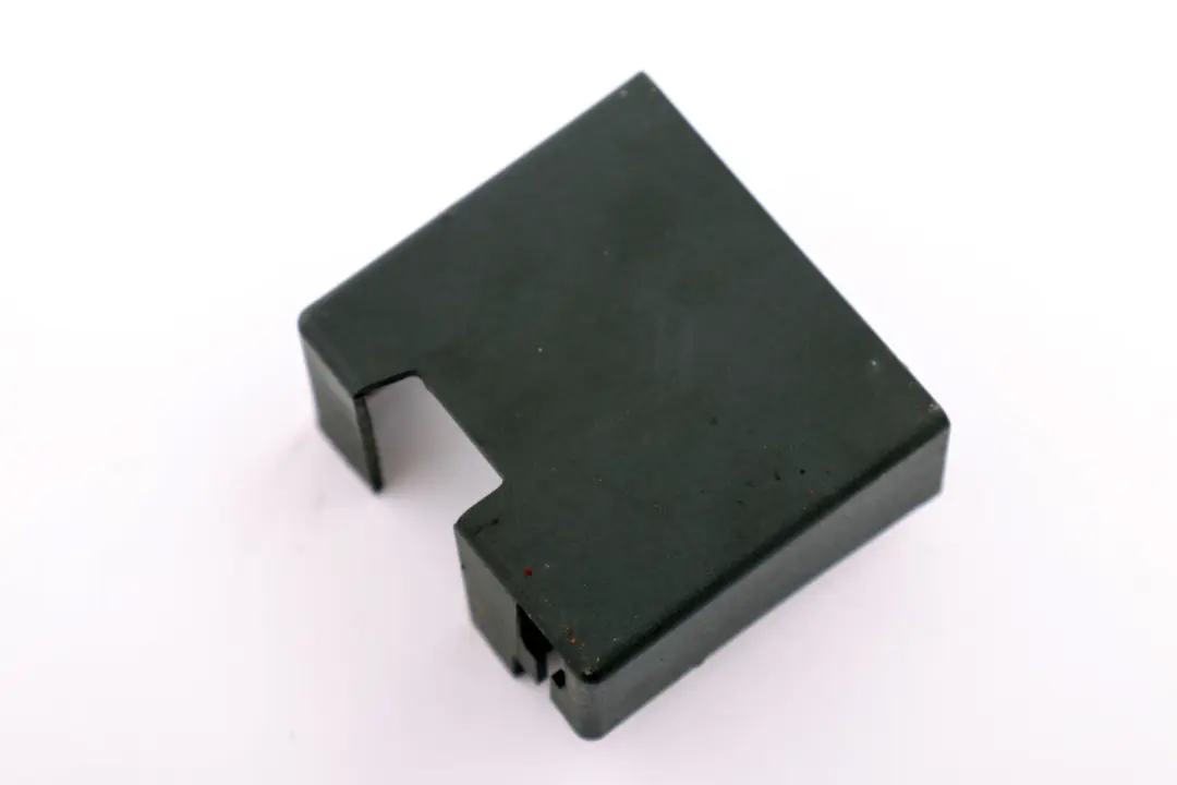 Deckel-Unterteil Cable de la Batterie pour BMW Z4 E85 E86 à propos du numéro de pièce 7514343 BMW Z4 E85 E86 Deckel-Unterteil Cable de la Batterie - SKU 7514343 - Numéro de pièce 7514343