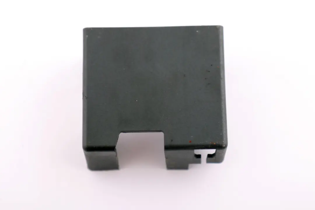 Deckel-Unterteil Cable de la Batterie pour BMW Z4 E85 E86 à propos du numéro de pièce 7514343 BMW Z4 E85 E86 Deckel-Unterteil Cable de la Batterie - SKU 7514343 - Numéro de pièce 7514343