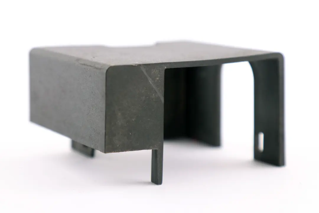 Cavo Batteria Copertura Inferiore per BMW Z4 E85 E86 Cabrio con numero di parte 7514343 BMW Z4 E85 E86 Cabrio Cavo Batteria Copertura Inferiore - SKU 7514343 - Numero di parte 7514343