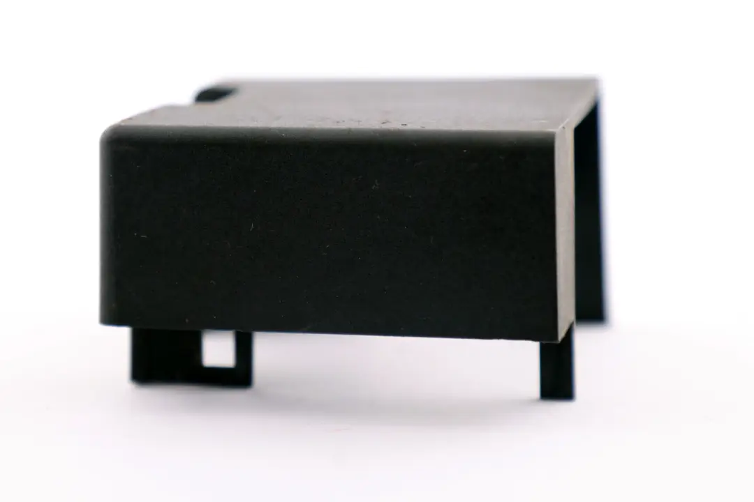 Cable Battery Bottom Cover Cap to BMW Z4 Series E85 E86 Roadster Cabrio with Part number 7514343 BMW Z4 Series E85 E86 Roadster Cabrio Cable Battery Bottom Cover Cap - SKU 7514343 - Part number 7514343