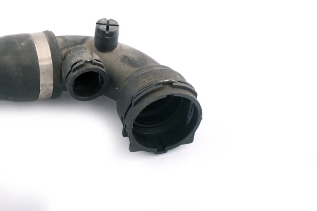 Tuyau D'Eau 1712 pour BMW Z4 Serie E85 à propos du numéro de pièce 7514404 BMW Z4 Serie E85 Tuyau D'Eau 1712 - SKU 7514404 - Numéro de pièce 7514404