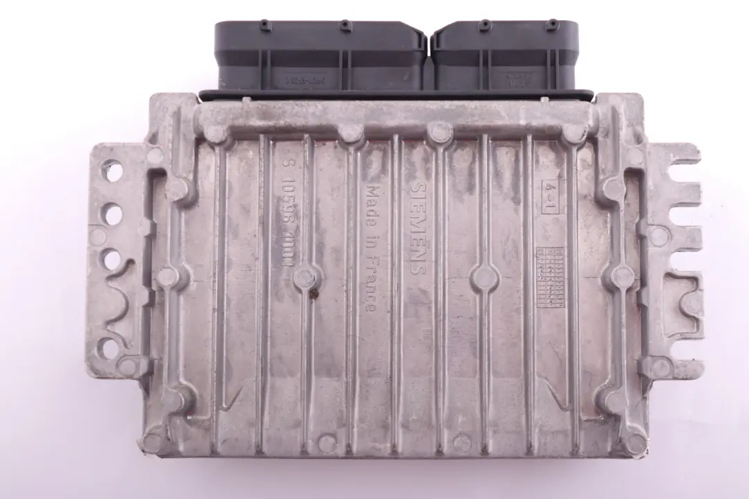 Control Unit DME Manual 7513981 to BMW Mini R50 One 1.6i Petrol Engine with Part number 7515126 BMW Mini R50 One 1.6i Petrol Engine Control Unit DME Manual 7513981 - SKU 7515126 - Part number 7515126