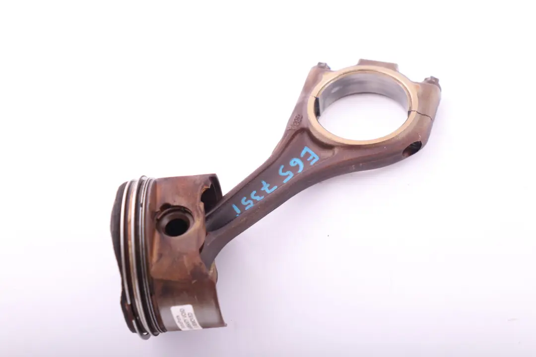 N62 Engine N62B36A Piston Conrod to BMW 7 Series E65 E66 735i Petrol with Part number 7516221 BMW 7 Series E65 E66 735i Petrol N62 Engine N62B36A Piston Conrod - SKU 7515761 - Part number 7516221