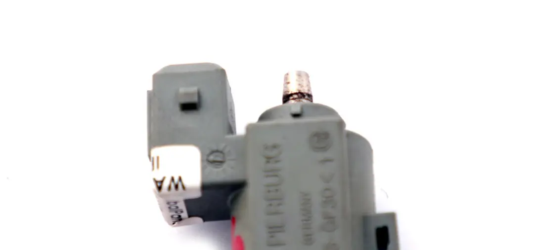 Valve 735i 745i 735Li 745Li 745LiS BMW E65 E66 E67 Electric - SKU 7516376 - Part number 7516376