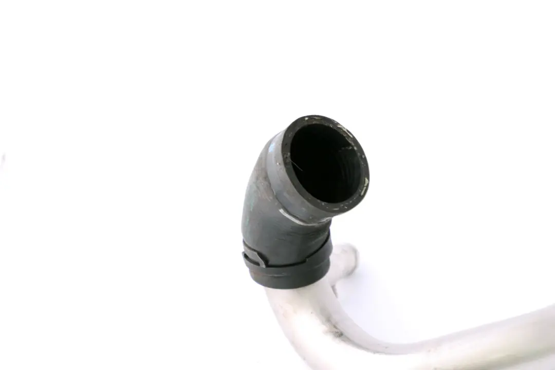 BMW 3 5 R E60 E61 E81 E90 E92 LCI Conduite Motorvorlauf-K?hlmittelpumpe 751641 - SKU 7516414 - Numéro de pièce 7516414