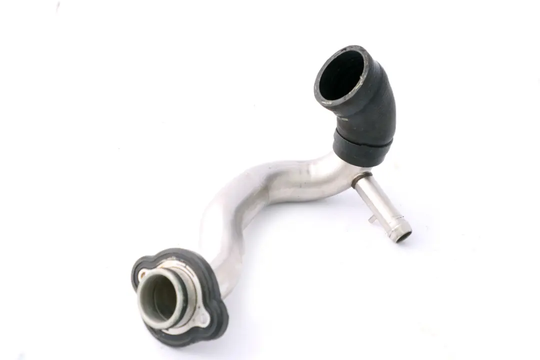 Leitung Motorvorlauf-Kühlmittelpumpe 751641 für BMW 1 3 5 r E60 E61 E81 E90 E92 LCI mit Teilenummer 7516414 BMW 1 3 5 r E60 E61 E81 E90 E92 LCI Leitung Motorvorlauf-Kühlmittelpumpe 751641 - SKU 7516414 - Teilenummer 7516414