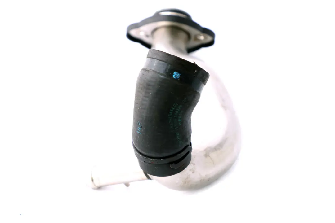 Condotta Motorvorlauf-K?hlmittelpumpe 751641 per BMW R E60 E61 E81 E90 E92 LCI con numero di parte 7516414 BMW R E60 E61 E81 E90 E92 LCI Condotta Motorvorlauf-K?hlmittelpumpe 751641 - SKU 7516414 - Numero di parte 7516414