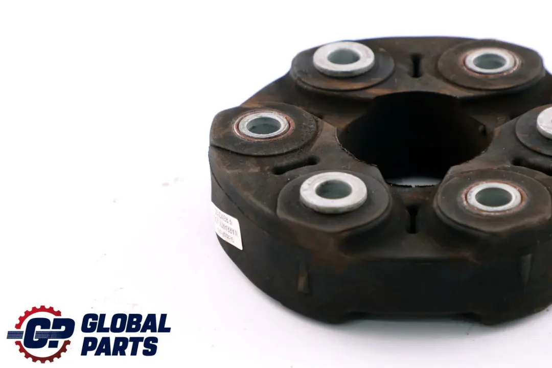 Propshaft Junta Universal para BMW E90 E91 E92 E60 E61 E65 LCI con número de pieza 7518443 BMW E90 E91 E92 E60 E61 E65 LCI Propshaft Junta Universal - SKU 7518443 - Número de pieza 7518443