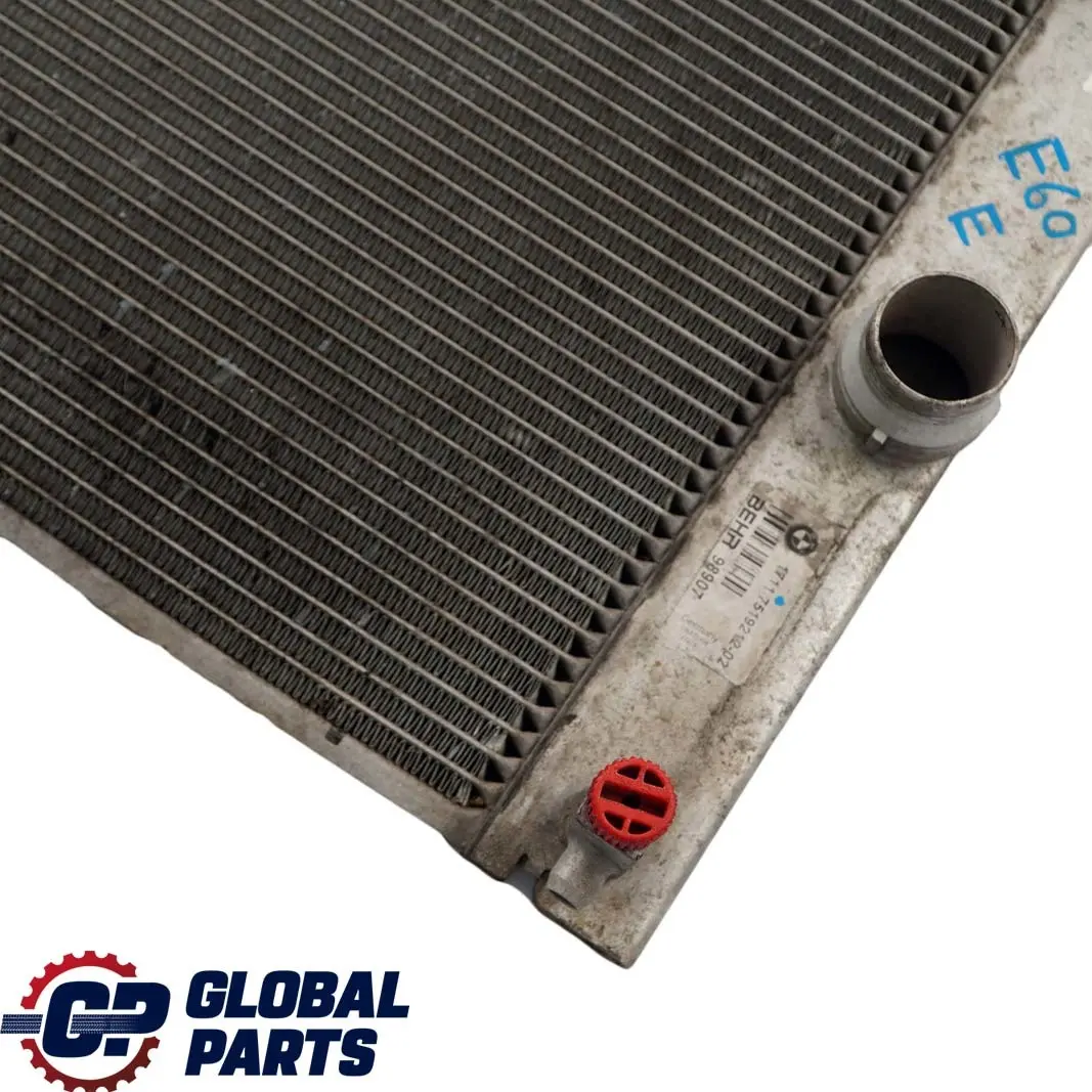 M54 Essence Refroidisseur Liquide de Behr pour BMW 5 E60 E61 LCI à propos du numéro de pièce 7519212 BMW 5 E60 E61 LCI M54 Essence Refroidisseur Liquide de Behr - SKU 7519212 - Numéro de pièce 7519212