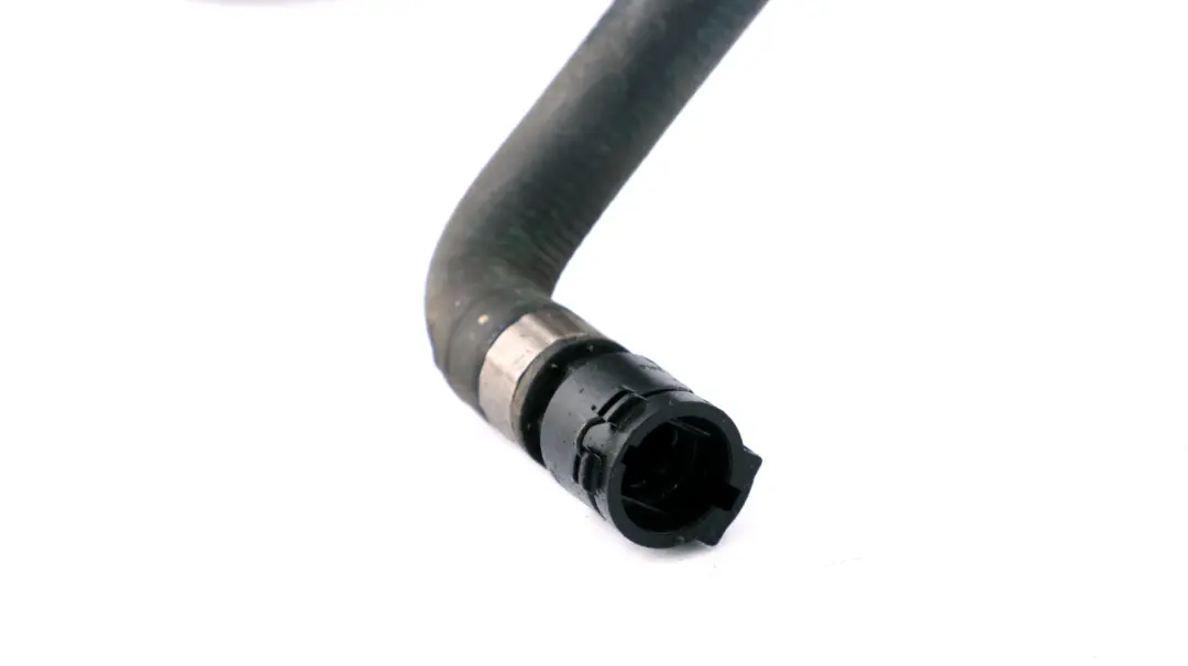 Benzin Kühlwasserversorgungsschlauch für BMW E60 E61 E64 mit Teilenummer 7519248 BMW E60 E61 E64 Benzin Kühlwasserversorgungsschlauch - SKU 7519248 - Teilenummer 7519248