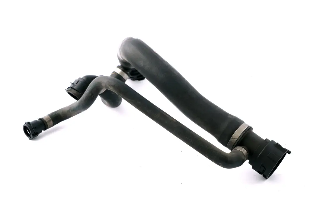 Cooling Engine Radiator Supply Hose pour BMW E60 E61 E64 Petrol à propos du numéro de pièce 7519248 BMW E60 E61 E64 Petrol Cooling Engine Radiator Supply Hose - SKU 7519248 - Numéro de pièce 7519248