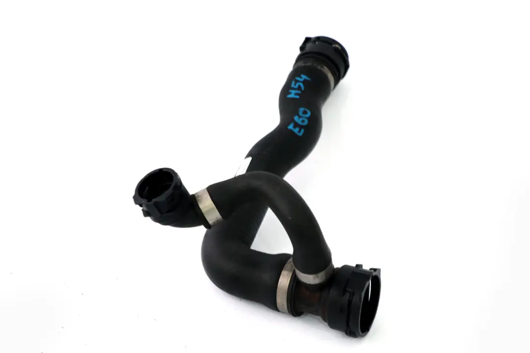 M54 Petrol Engine Cooling Radiator Supply Hose to BMW E60 E61 with Part number 7519256 BMW E60 E61 M54 Petrol Engine Cooling Radiator Supply Hose - SKU 7519256 - Part number 7519256