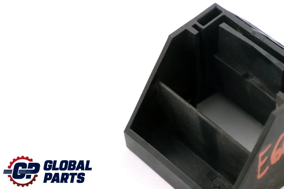 Lower Cooler Bracket Holder Radiator to BMW 5 6 Series E60 E61 E63 E64 with Part number 7519271 BMW 5 6 Series E60 E61 E63 E64 Lower Cooler Bracket Holder Radiator - SKU 7519271 - Part number 7519271