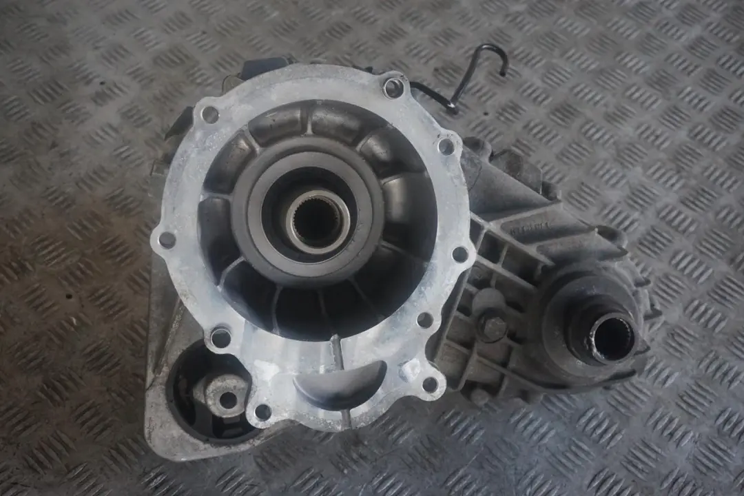 BMW X5 E53 4.6is M62 Transfer Case Box Transmission LWX 500 WARRANTY - SKU 7519533 - Part number 7515748