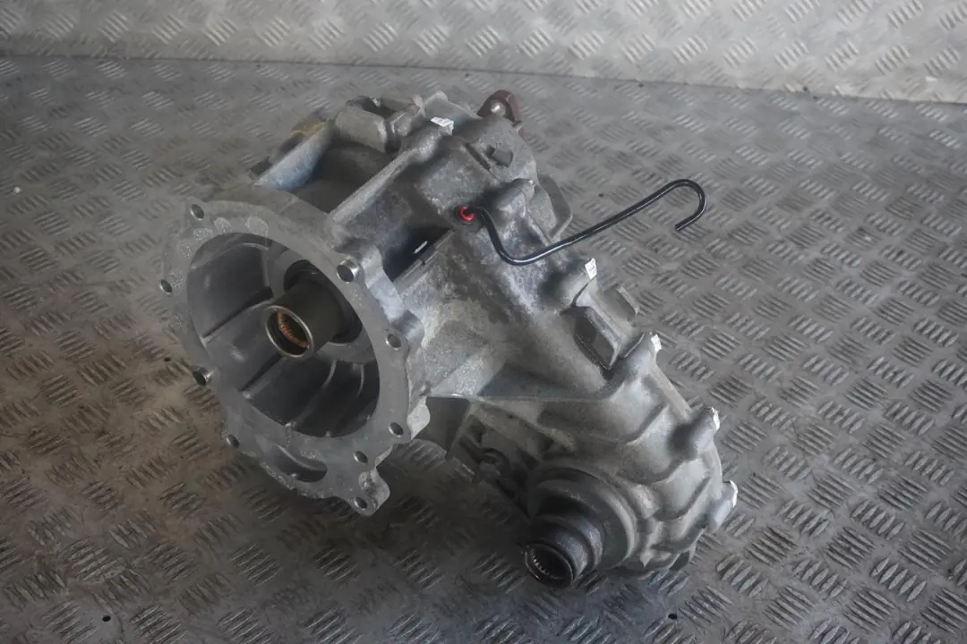 BMW X5 E53 4.6is M62 Transfer Case Box Transmission LWX 500 WARRANTY - SKU 7519533 - Part number 7515748