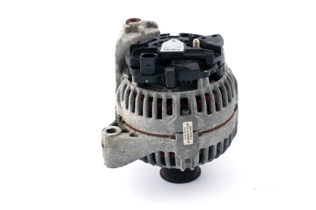 M54 Alternatore a Benzina Generatore Bosch 120A per BMW E46 E85 con numero di parte 7519618 BMW E46 E85 M54 Alternatore a Benzina Generatore Bosch 120A - SKU 7519618 - Numero di parte 7519618