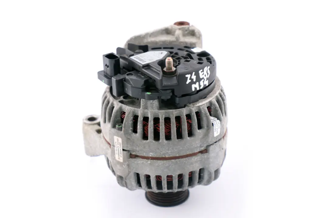 M54 Alternatore a Benzina Generatore Bosch 120A per BMW E46 E85 con numero di parte 7519618 BMW E46 E85 M54 Alternatore a Benzina Generatore Bosch 120A - SKU 7519618 - Numero di parte 7519618